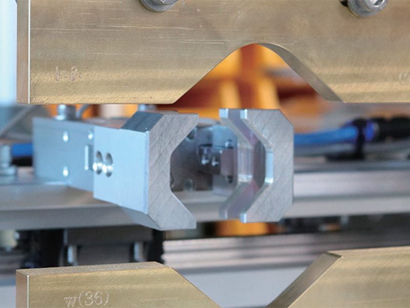 Sealing Jig & Spout Holder changeable & for different spout Image
